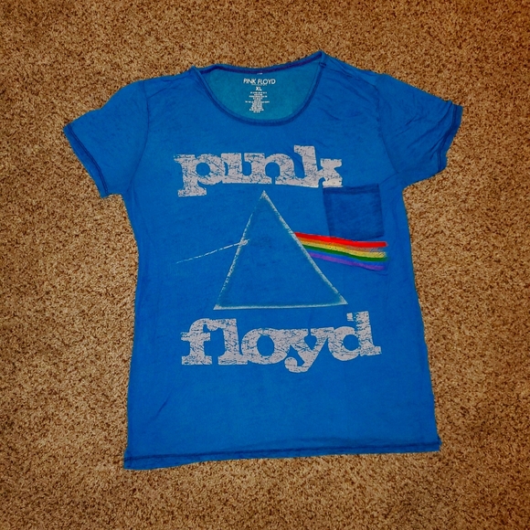 Pink Floyd Tops - Pink Floyd 2013 officially licensed shirt